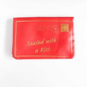 ❤️2/$8, 3/$10 - NWOT Ipsy makeup bag - SWAK Sealed With a Kiss Valentine’s Day